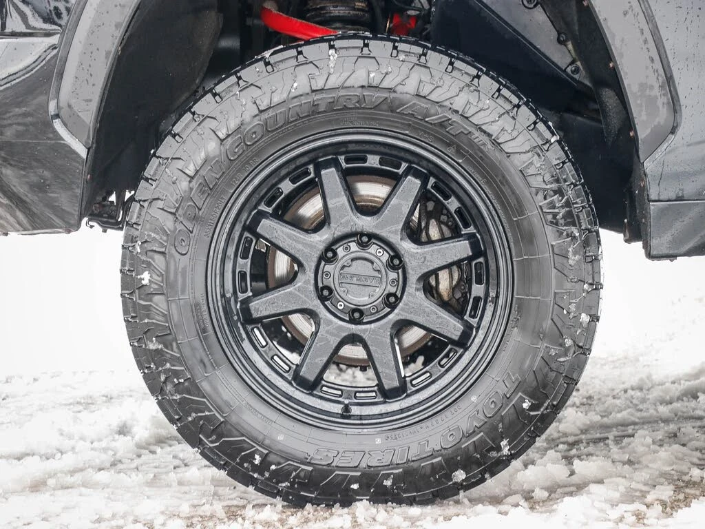 Toyota Tundra, снимка 6 - Автомобили и джипове - 53862224