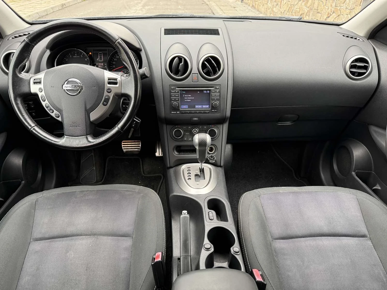 Nissan Qashqai, снимка 10 - Автомобили и джипове - 53965041