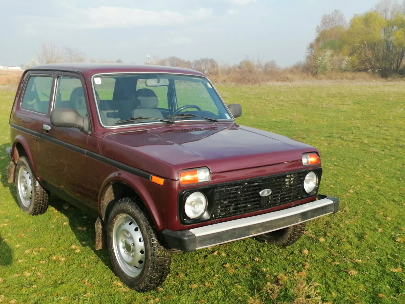 Lada Niva 1.7, снимка 16 - Автомобили и джипове - 54006378