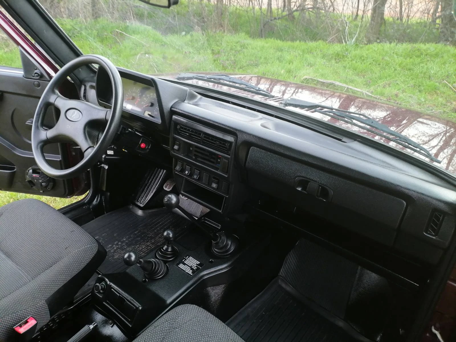 Lada Niva 1.7, снимка 7 - Автомобили и джипове - 54006378