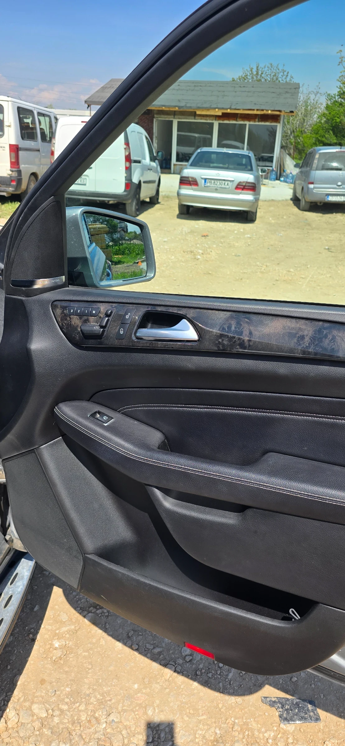 Mercedes-Benz ML 350 ML350 BLUETEC 4 MATIC, снимка 14 - Автомобили и джипове - 54260374