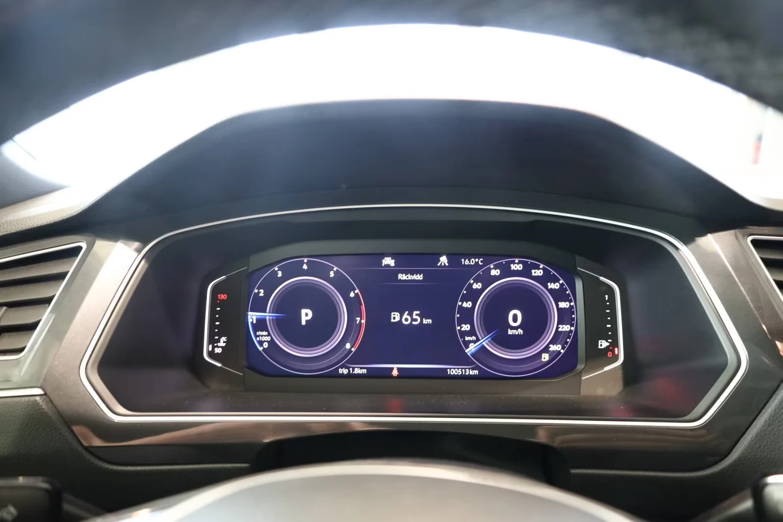 VW Tiguan 2.0TSI/4X4/DSG/EXECUTIVE/CAM/LED/NAVI/99 899 км, снимка 10 - Автомобили и джипове - 54679965
