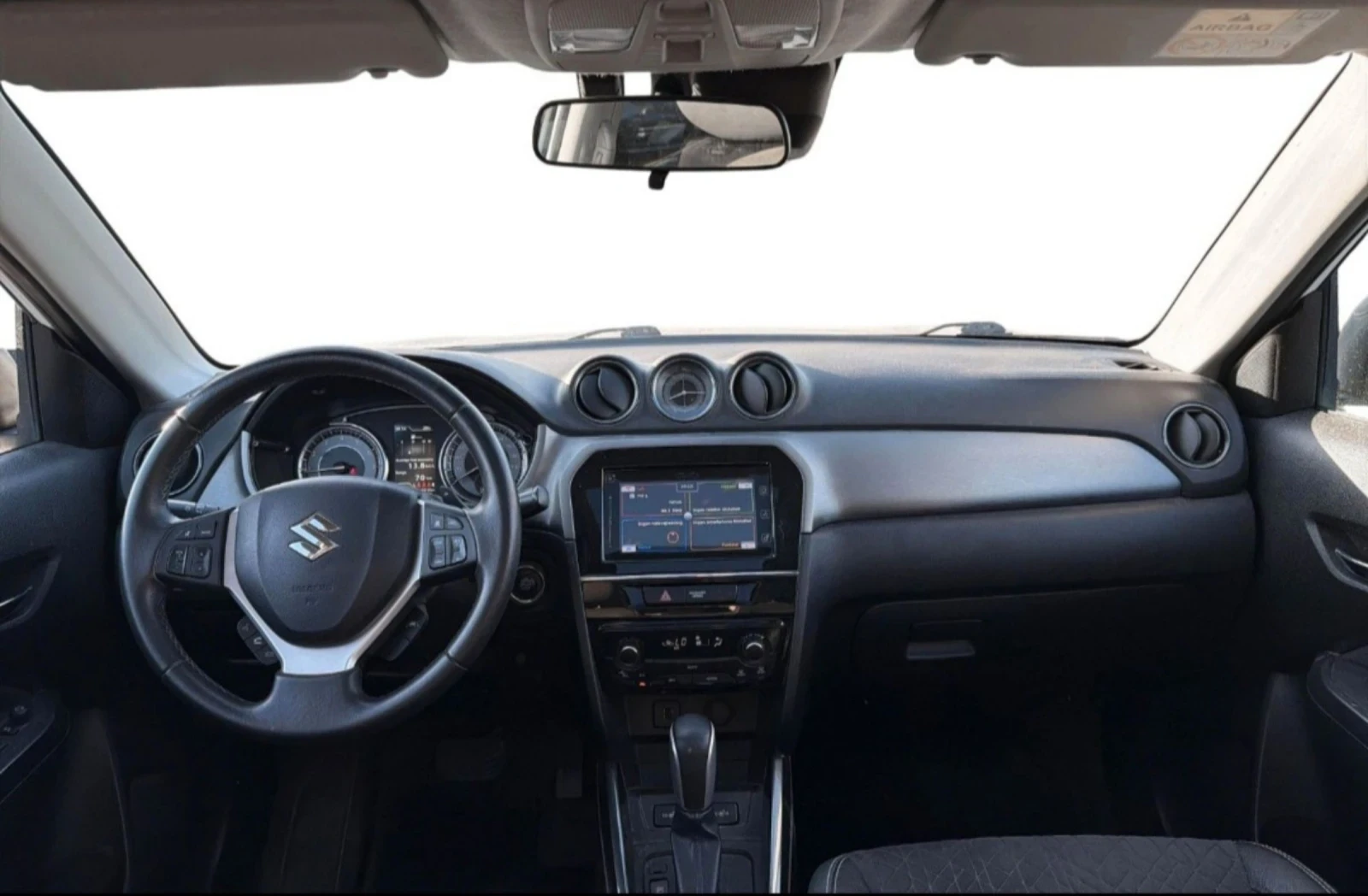 Suzuki Vitara С-История Нави Камера Панорама 4х4 Ксенон , снимка 5 - Автомобили и джипове - 55254546