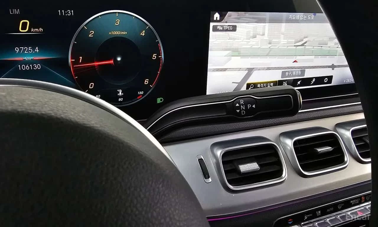 Mercedes-Benz GLE 300 d 4MATIC | АВТОФИНАНСИРАНЕ, снимка 9 - Автомобили и джипове - 55618645