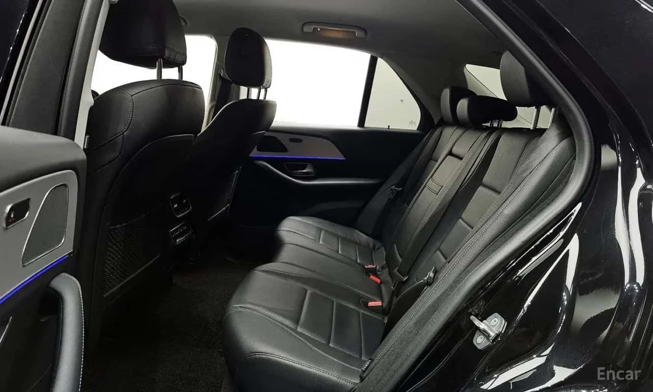 Mercedes-Benz GLE 300 d 4MATIC | АВТОФИНАНСИРАНЕ, снимка 12 - Автомобили и джипове - 55618645