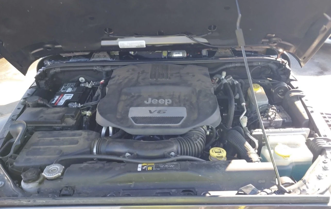 Jeep Wrangler 3.6 285кс.РЪЧКА 63000км., снимка 6 - Автомобили и джипове - 55683700