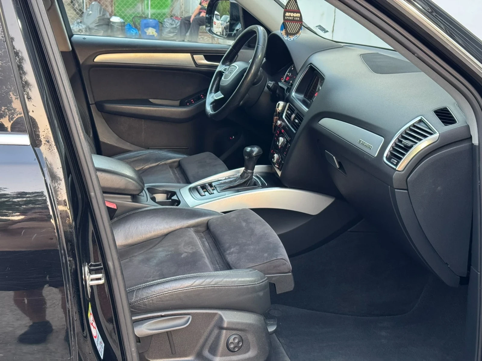 Audi Q5, снимка 7 - Автомобили и джипове - 55827246