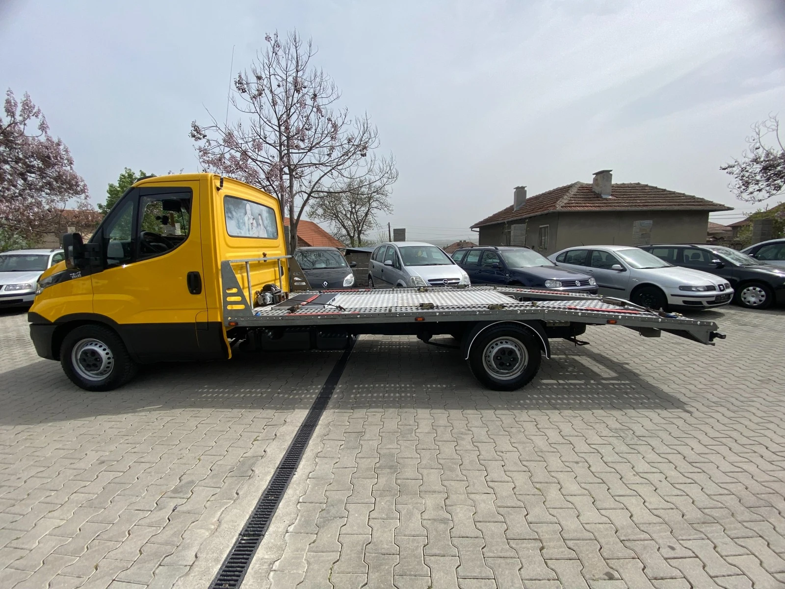 Iveco 35c17 автовоз - изображение 2