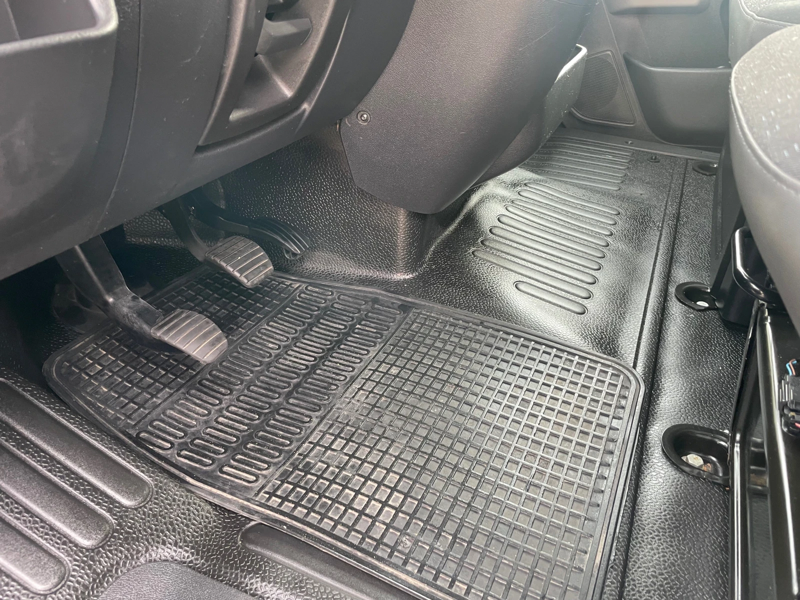 Opel Movano, снимка 15 - Бусове и автобуси - 53722289