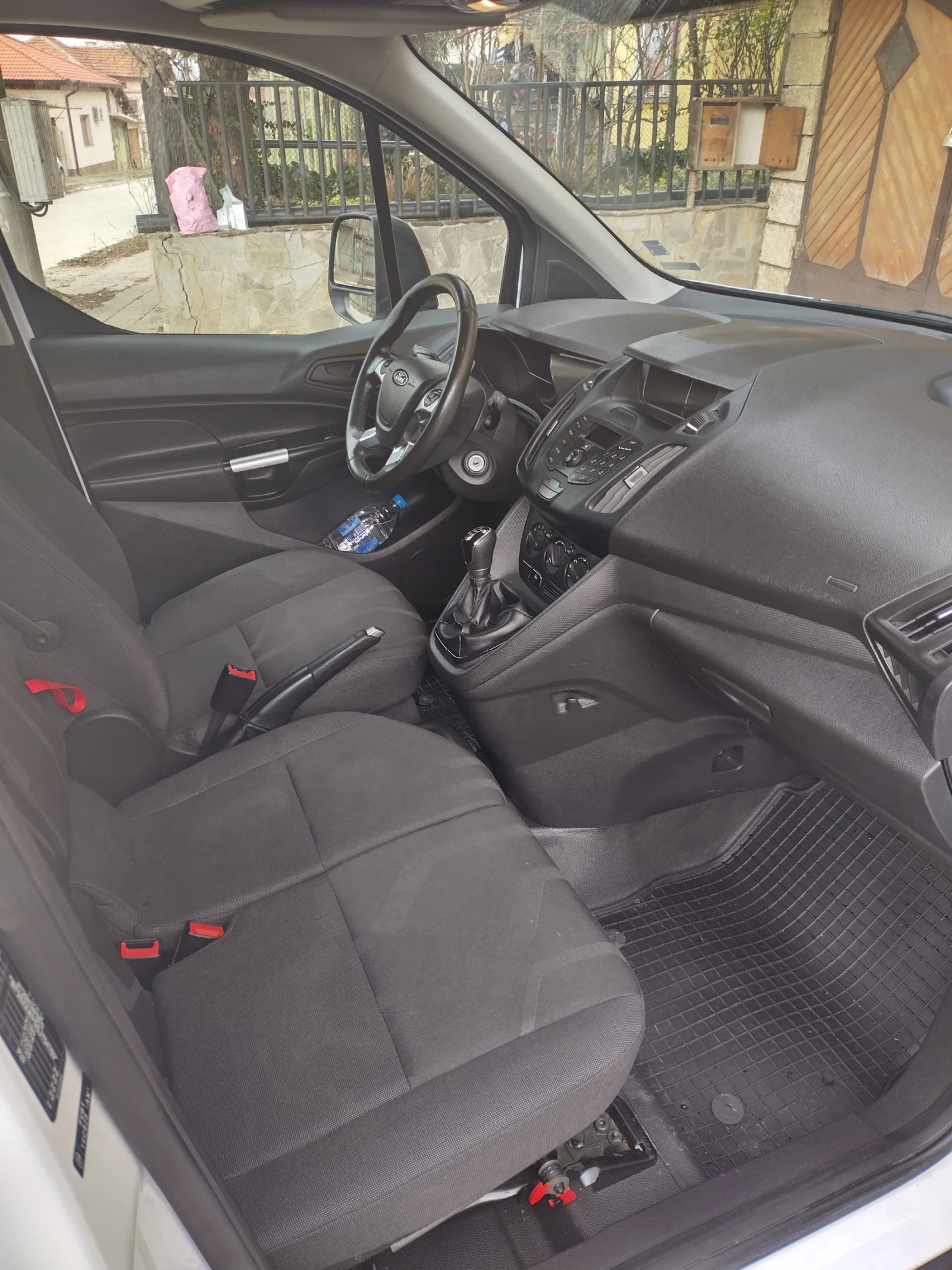 Ford Transit connect, снимка 9 - Бусове и автобуси - 55104595