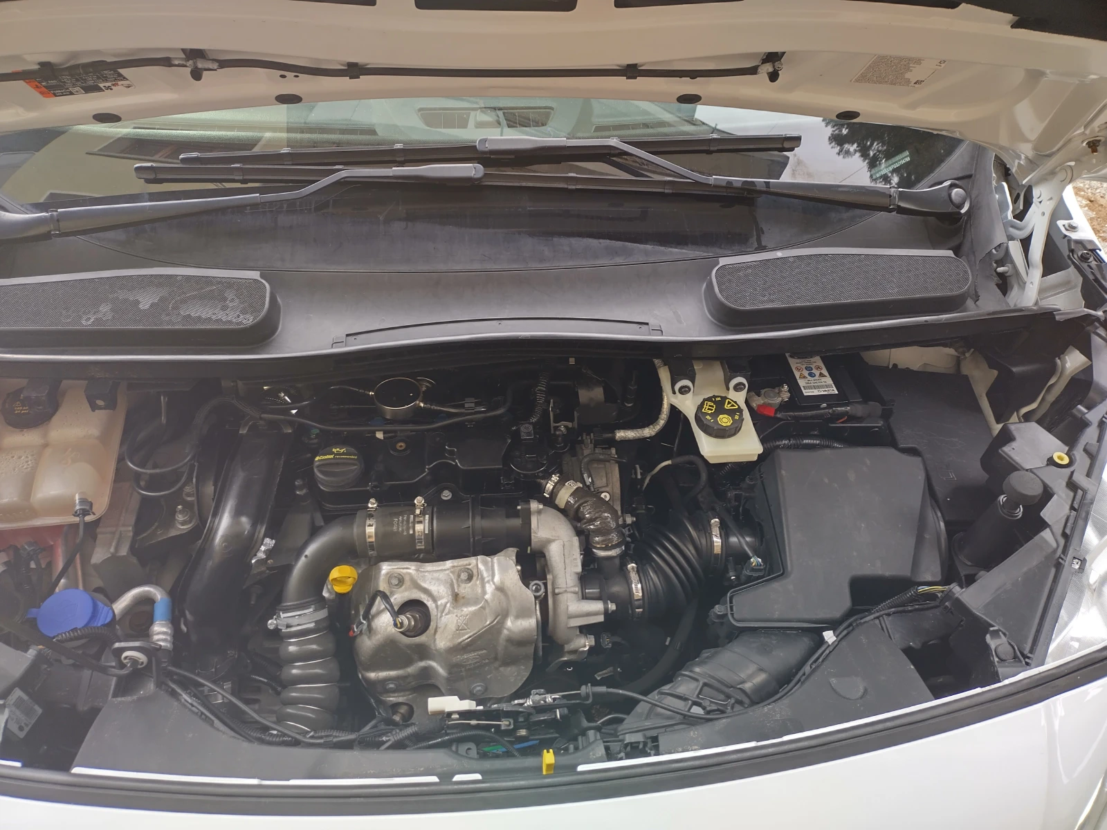 Ford Transit connect, снимка 11 - Бусове и автобуси - 55104595