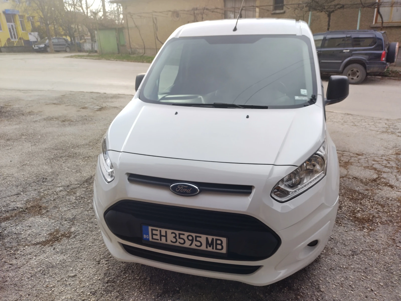 Ford Transit connect, снимка 4 - Бусове и автобуси - 55104595