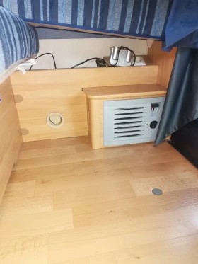 ������ Adria Koral | Mobile.bg � ����� ������ 17