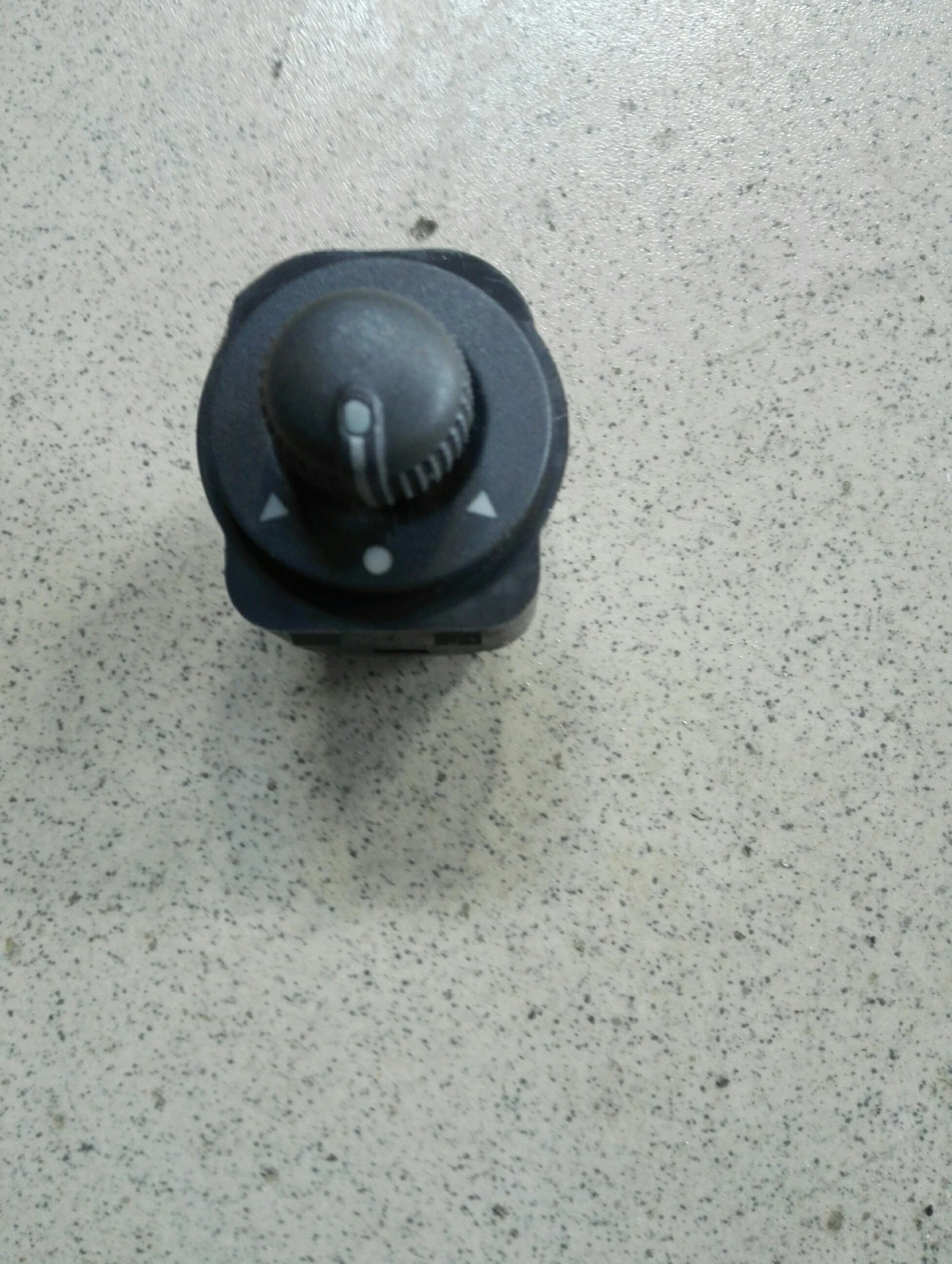      ( ) 1.3MJET | Mobile.bg   1