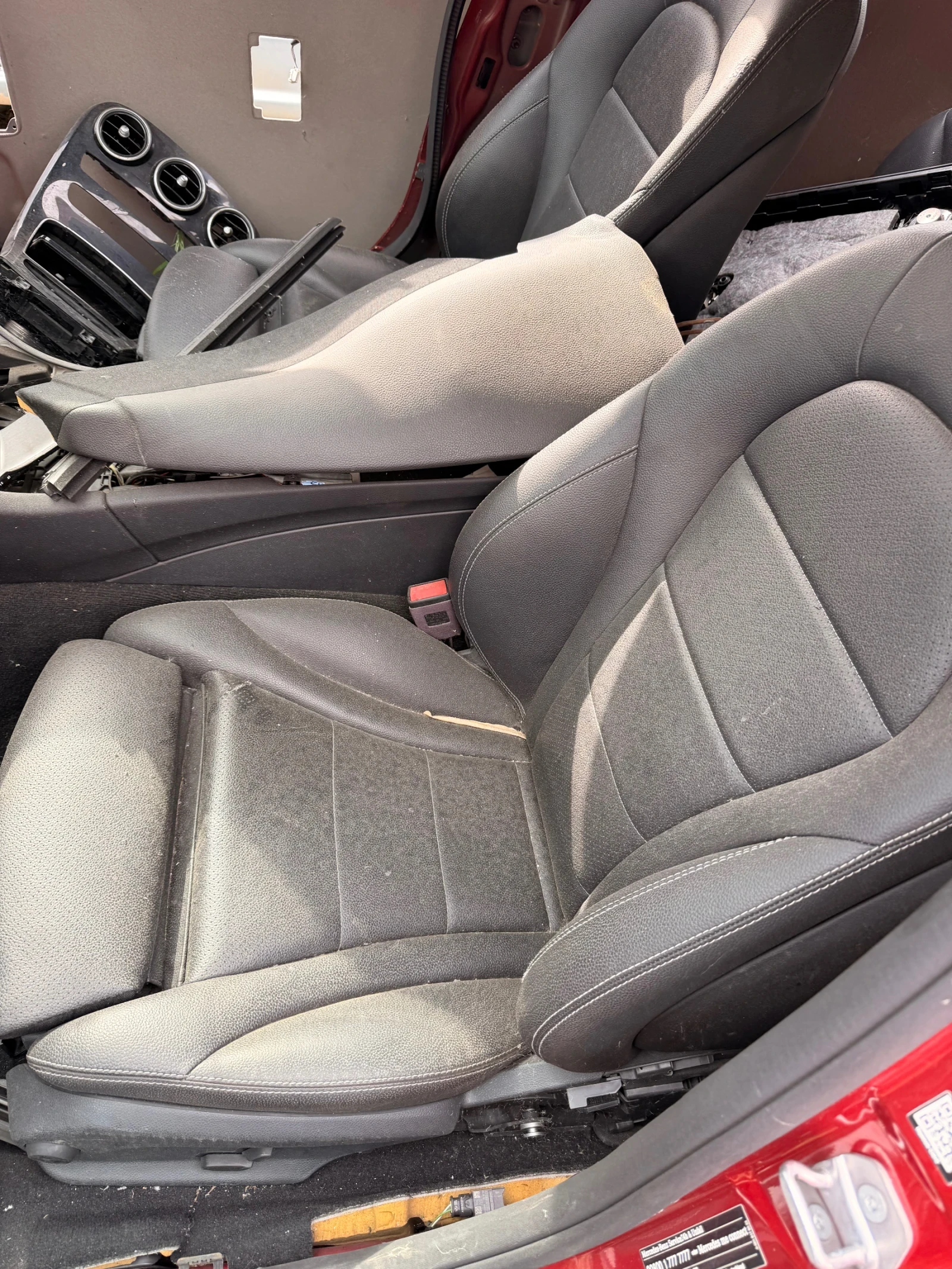 Кожени седалки MERCEDES BENZ C W205 комби, снимка 3 - Части - 54620518