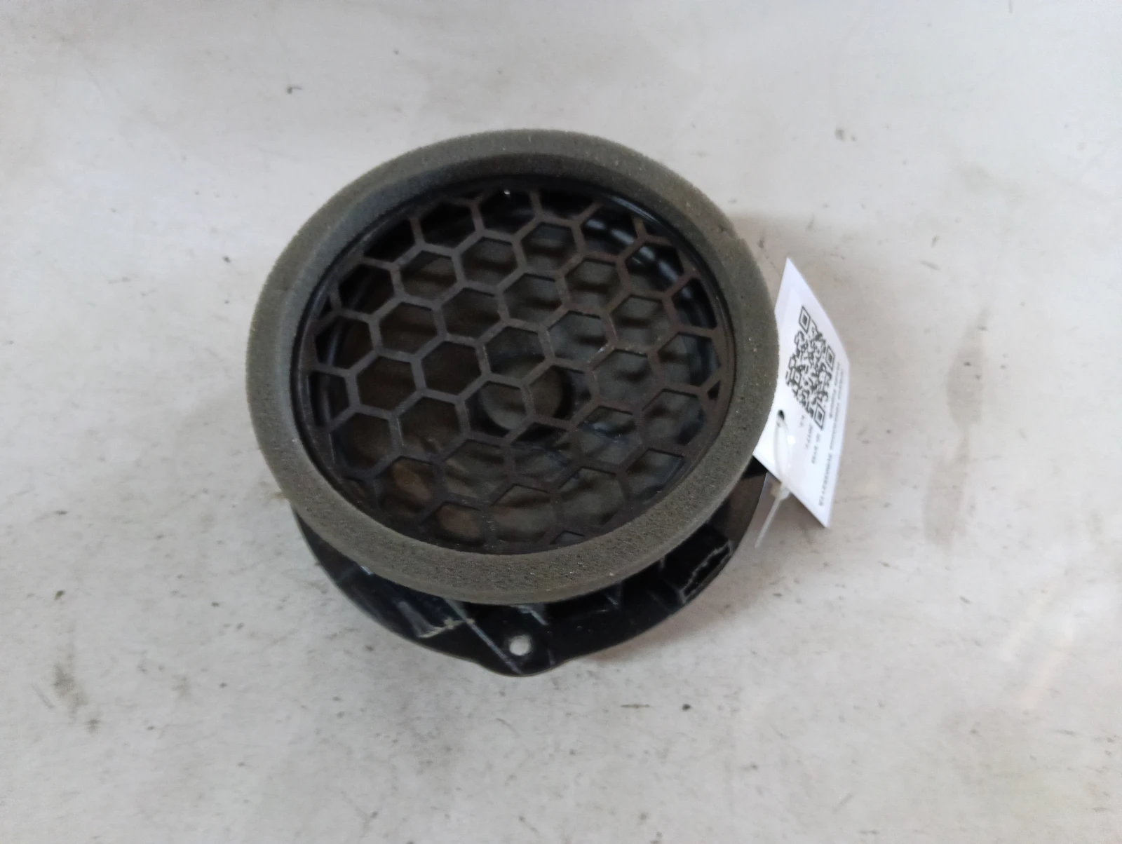 предна тонколона 3V0035411A Skoda Superb