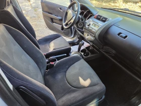 Honda Jazz 1.3 avtomatik, снимка 9