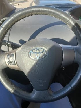 Toyota Yaris 1.3VVT топ състояние , снимка 10