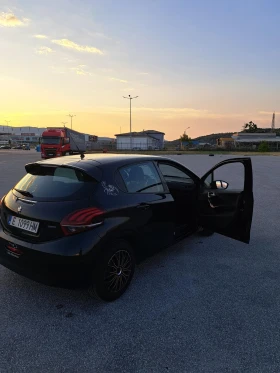 Peugeot 208 - 13200 лв. - 73661282 7