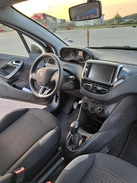 Peugeot 208 - 13200 лв. - 73661282 9