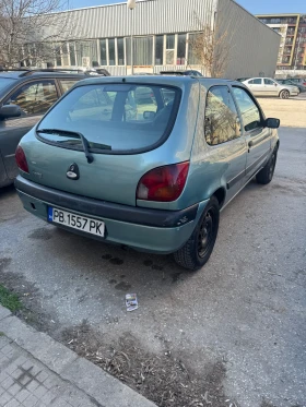 Ford Fiesta 1.3i - 930 € / 1818.92 лв. - 42077576 3