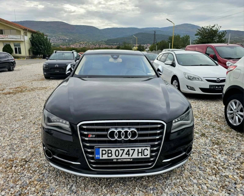 Audi S8 Всички екстри за модела, снимка 3 - Автомобили и джипове - 47097904