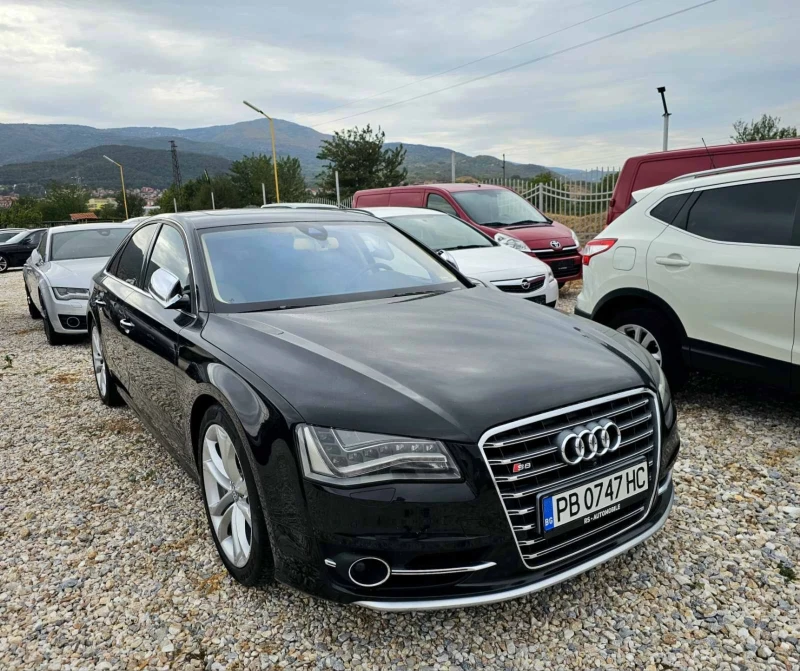 Audi S8 Всички екстри за модела, снимка 2 - Автомобили и джипове - 47097904