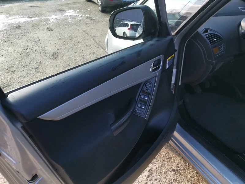 Citroen C4 Picasso 1.6 Benzin, снимка 6 - Автомобили и джипове - 48509813