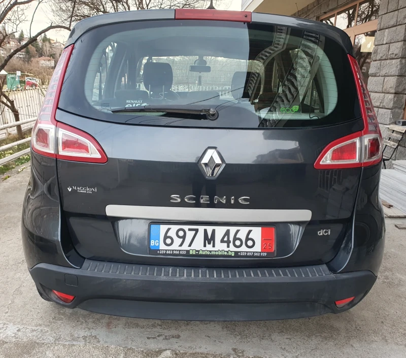 Renault Scenic 1.5 DCi, снимка 5 - Автомобили и джипове - 49489614