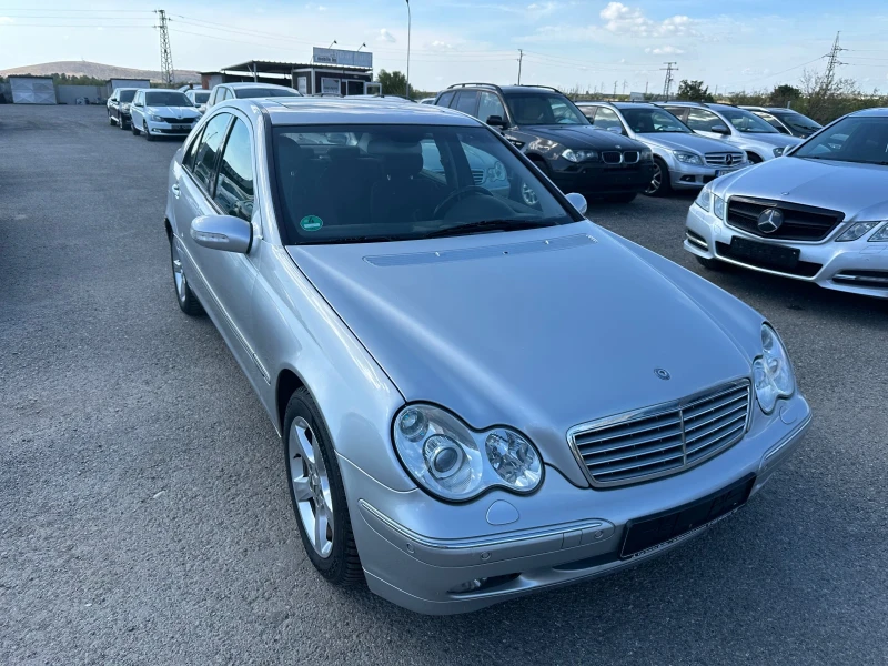 Mercedes-Benz C 220 2.2CDI* 143к.с* АВТОМАТИК* КСЕНОН* ПОДГРЕВ, снимка 3 - Автомобили и джипове - 51835972