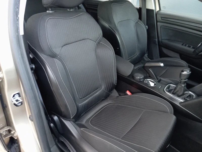 Renault Megane Euro6 ЛИЗИНГ , снимка 9 - Автомобили и джипове - 52696431