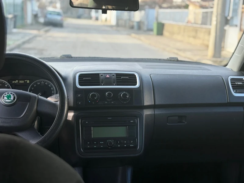 Skoda Fabia 1.9, снимка 9 - Автомобили и джипове - 52824837