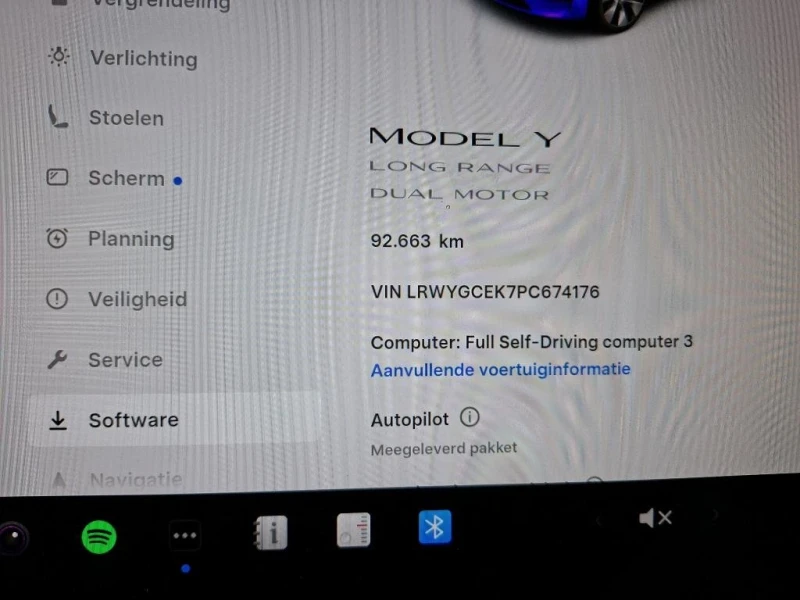 Tesla Model Y  4х4 LR Европейска Гаранция, снимка 10 - Автомобили и джипове - 52970121