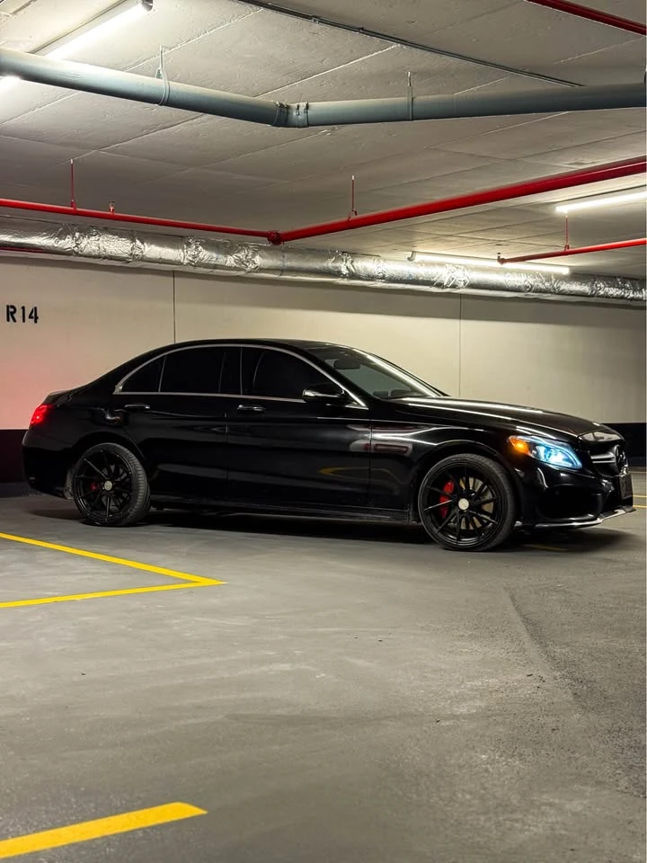 Mercedes-Benz C 400 AMG * * CARFAX * * АВТОКРЕДИТ * *  - изображение 3