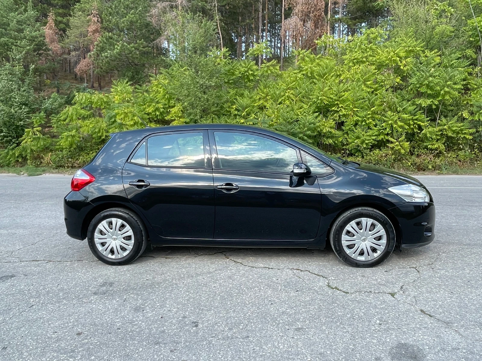 Toyota Auris 1.33 vvti  6 скорости - изображение 3