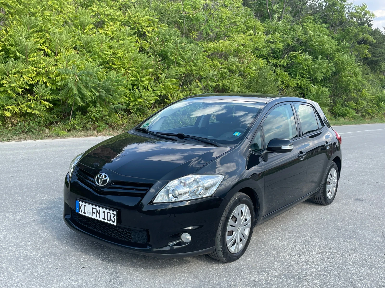 Toyota Auris 1.33 vvti  6 скорости - изображение 5