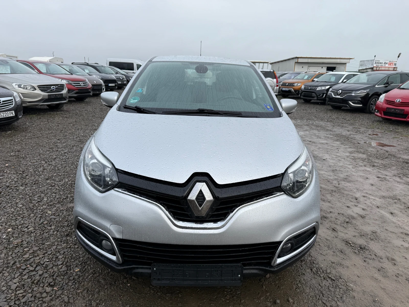 Renault Captur 1.2i AUTOMAT NAVI - изображение 2