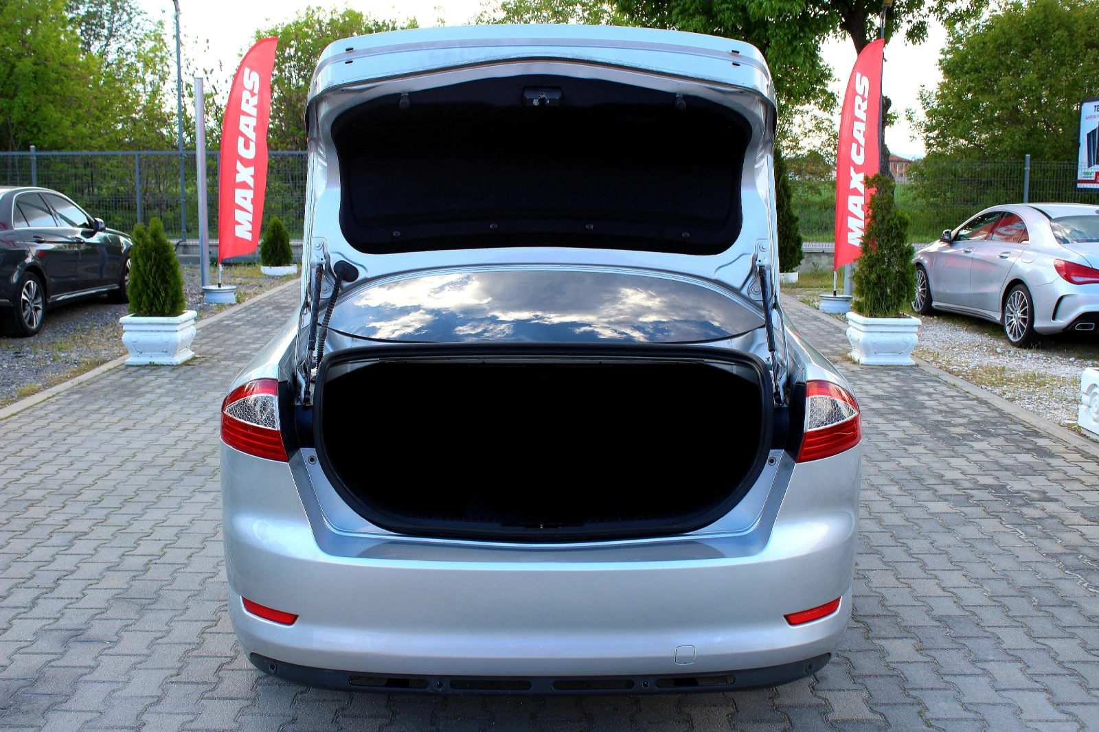 Ford Mondeo 2.0TDCi TITANIUM - изображение 9
