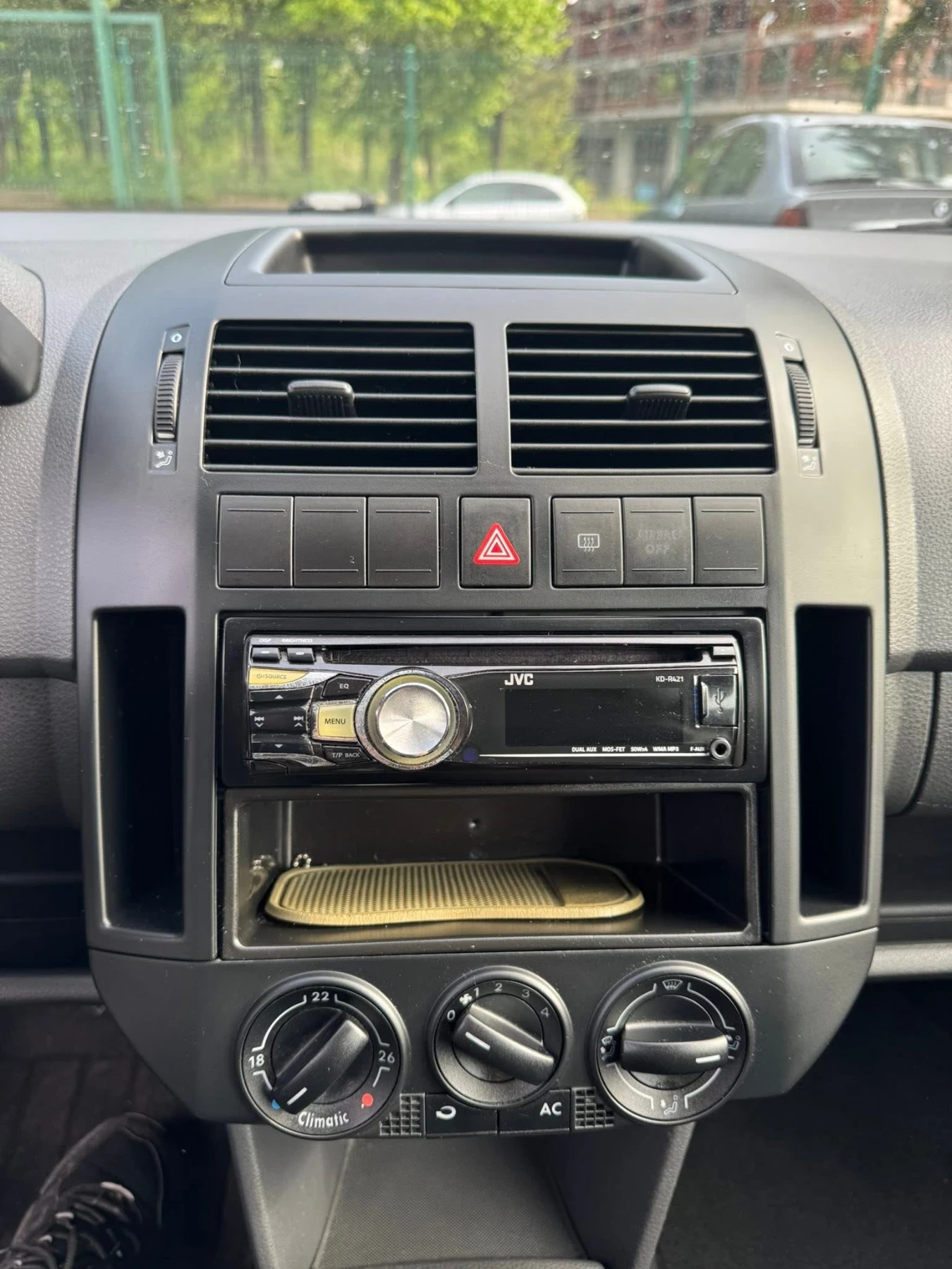 VW Polo  - изображение 9