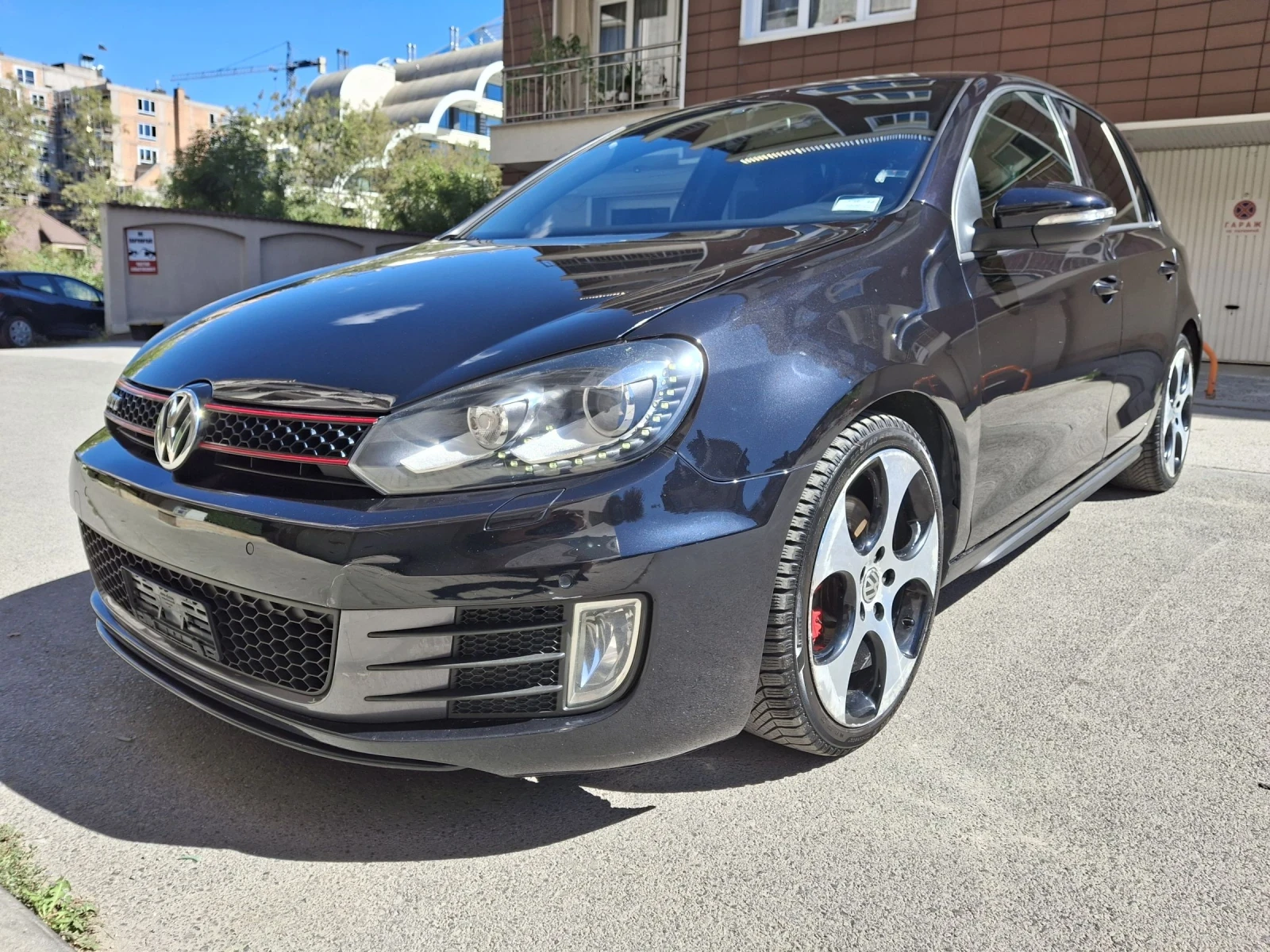 VW Golf 2.0 GTI Swiss - изображение 3