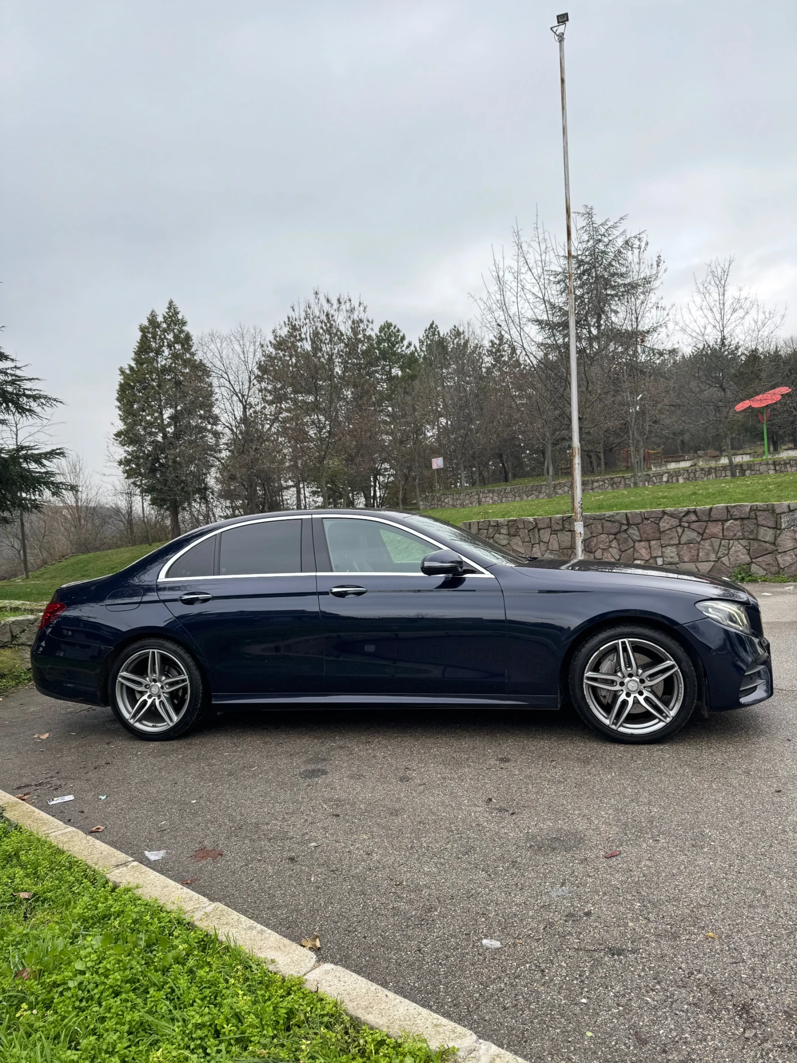 Mercedes-Benz E 220 9G/AMG/Packet/Digital/Head up/Keyless go/Distronic - изображение 5