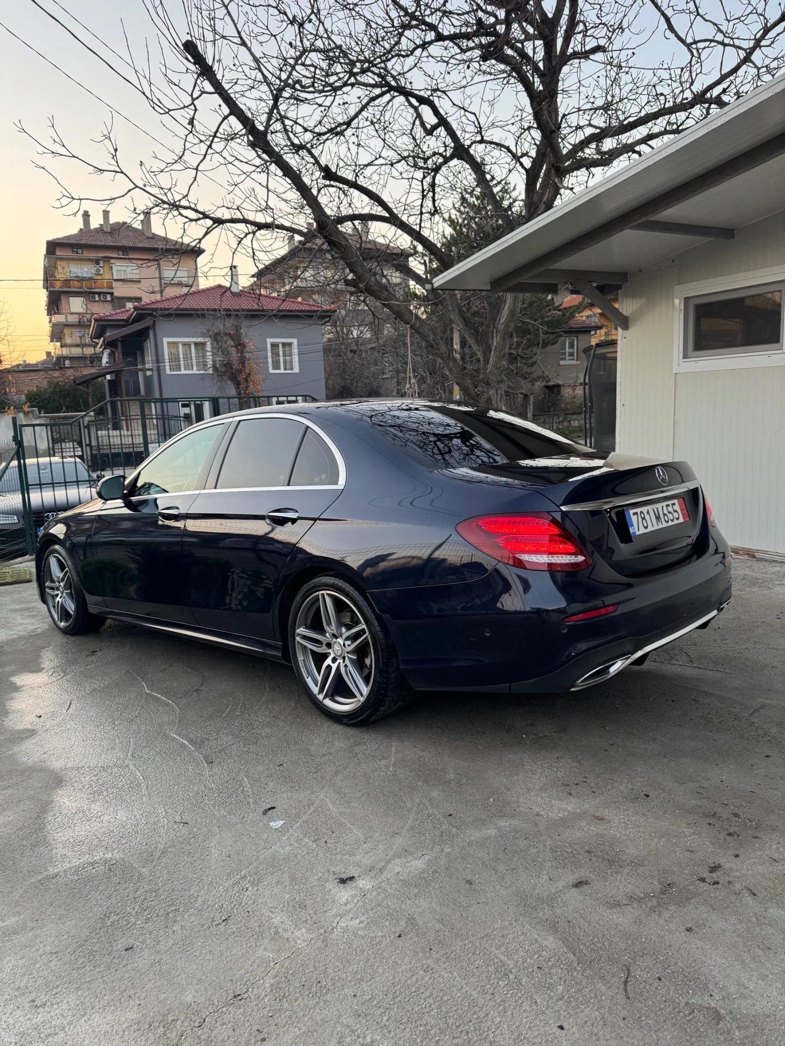 Mercedes-Benz E 220 9G/AMG/Packet/Digital/Head up/Keyless go/Distronic - изображение 9