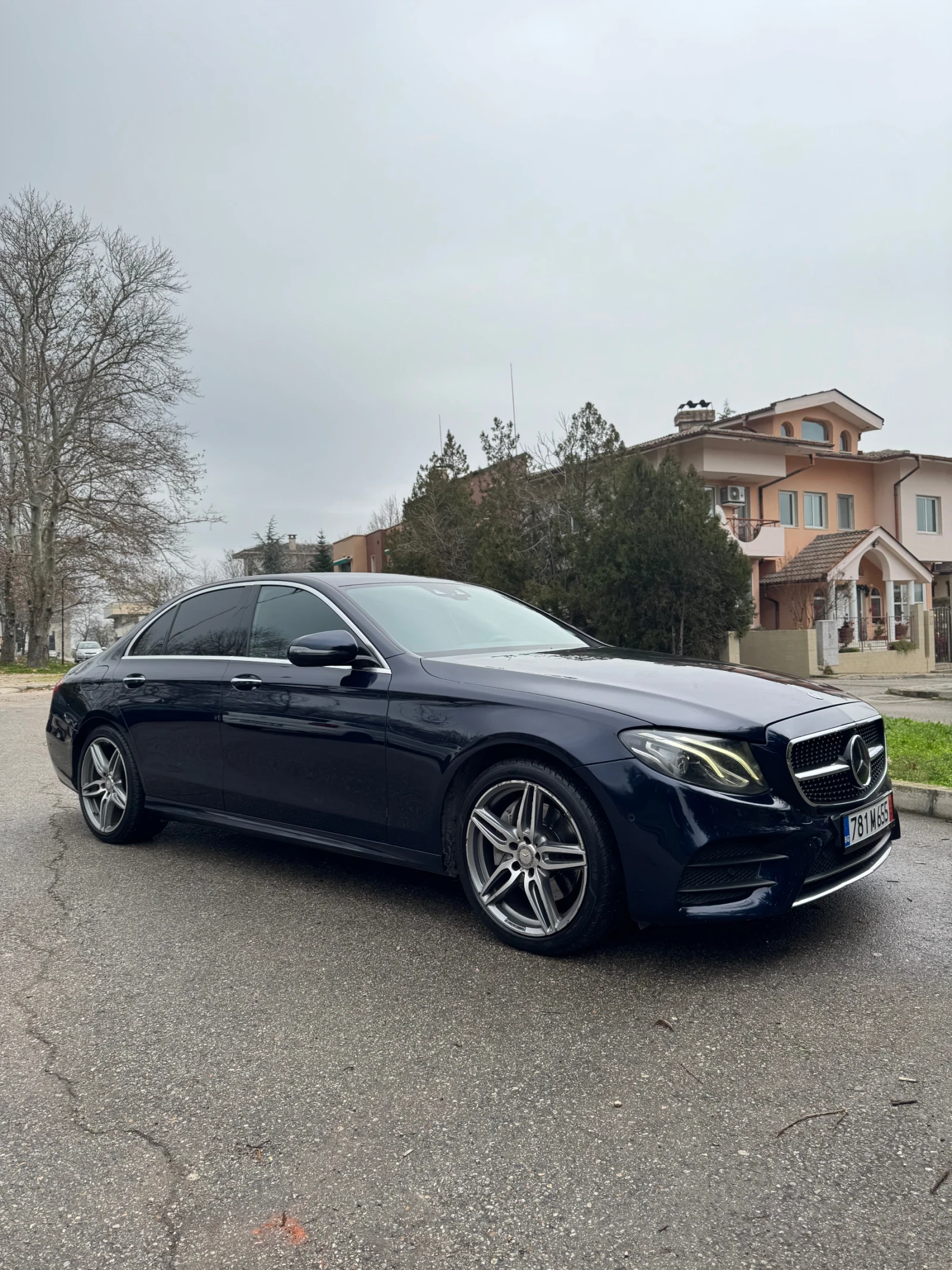 Mercedes-Benz E 220 9G/AMG/Packet/Digital/Head up/Keyless go/Distronic - изображение 9