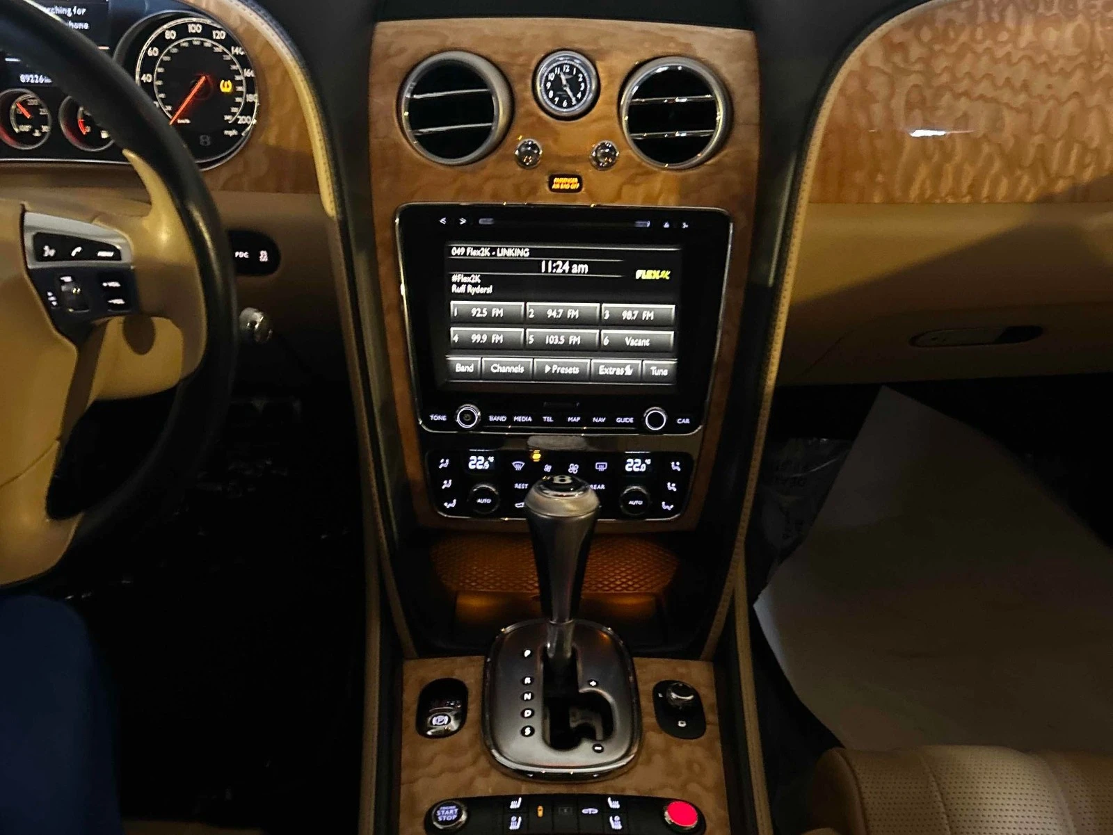 Bentley Flying Spur CARFAX АВТО КРЕДИТ  - изображение 9
