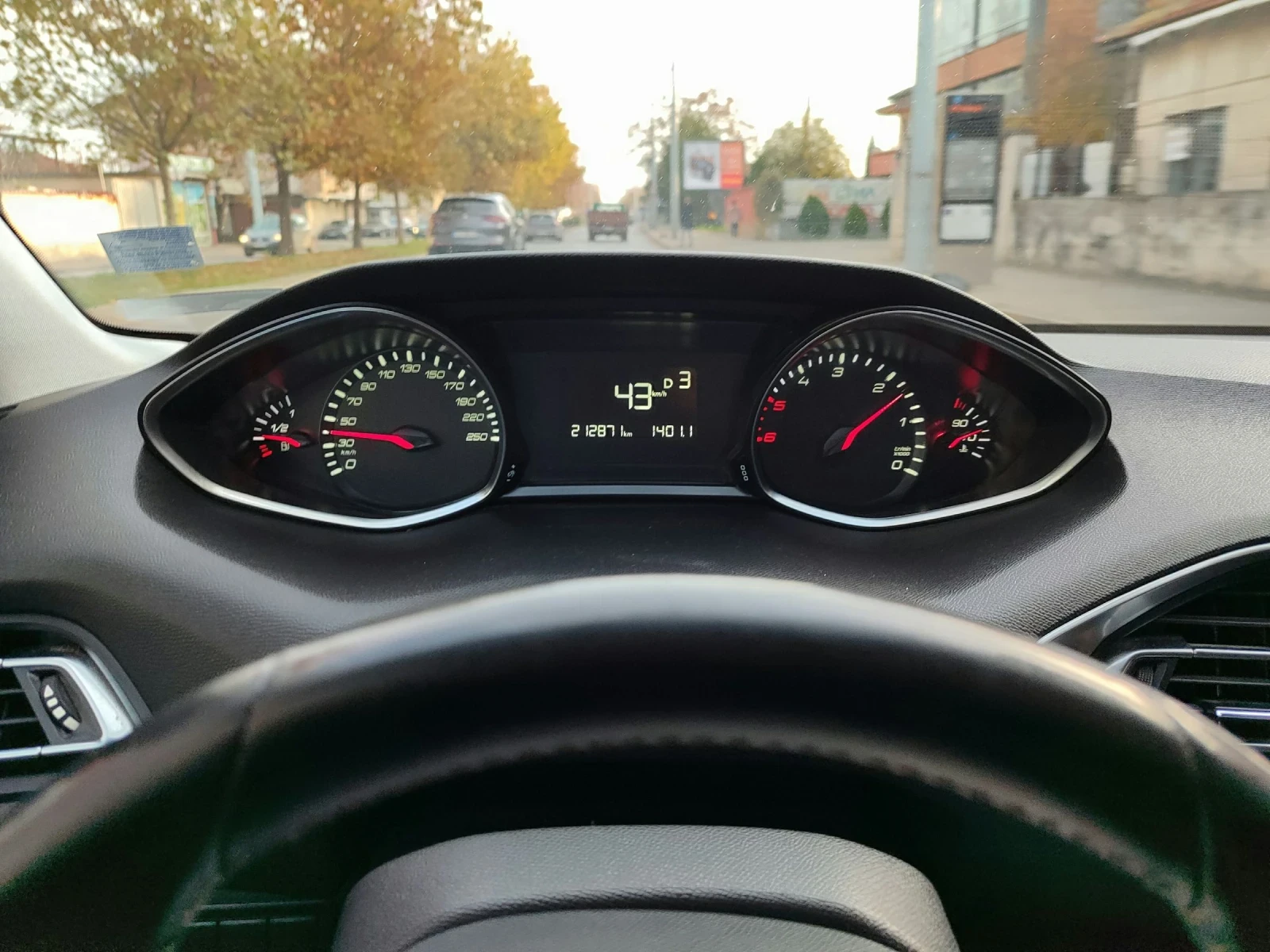 Peugeot 308 1.6BlueHDI Avtomat  | Mobile.bg   11