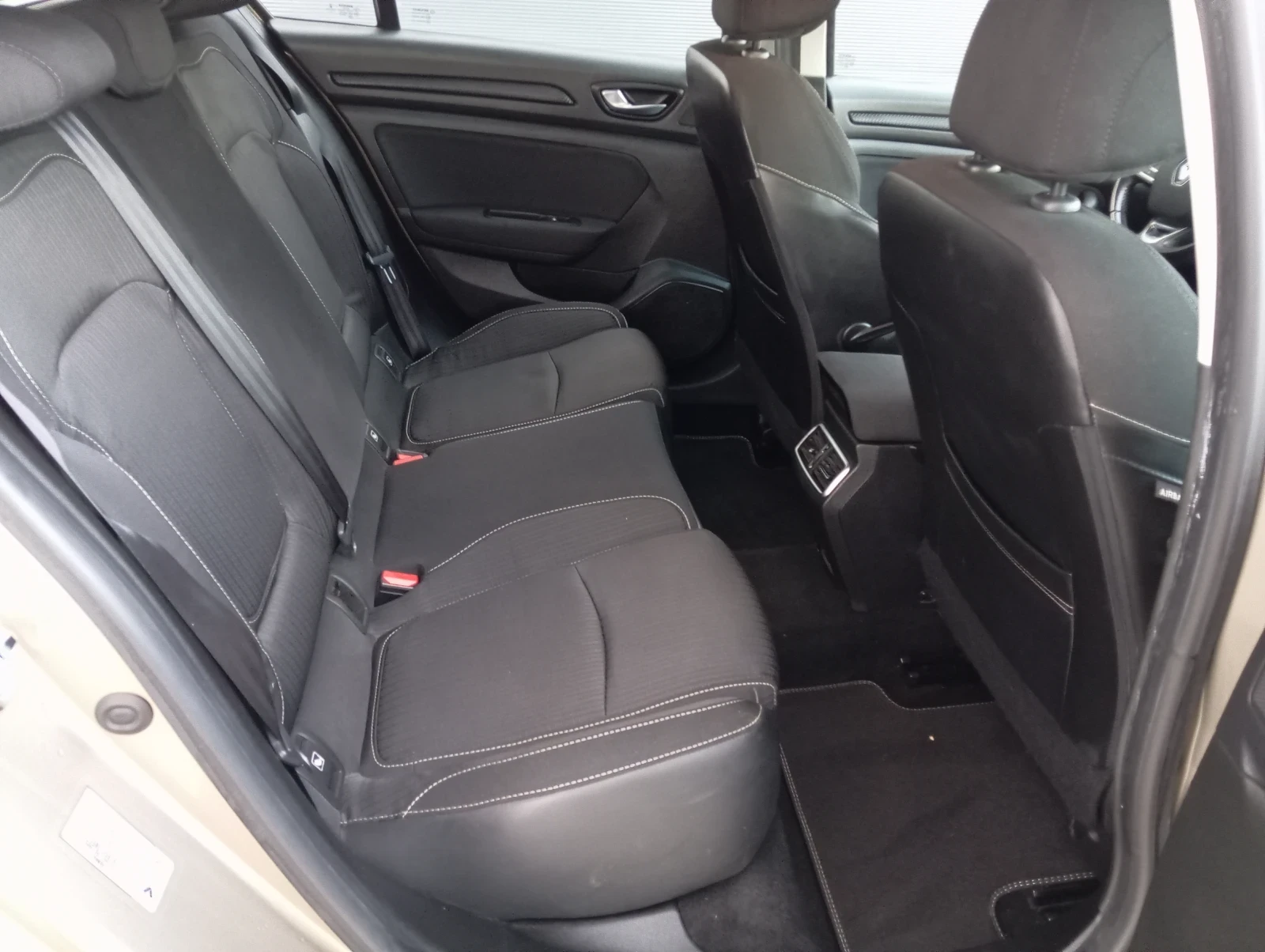 Renault Megane Euro6 ЛИЗИНГ  - изображение 10