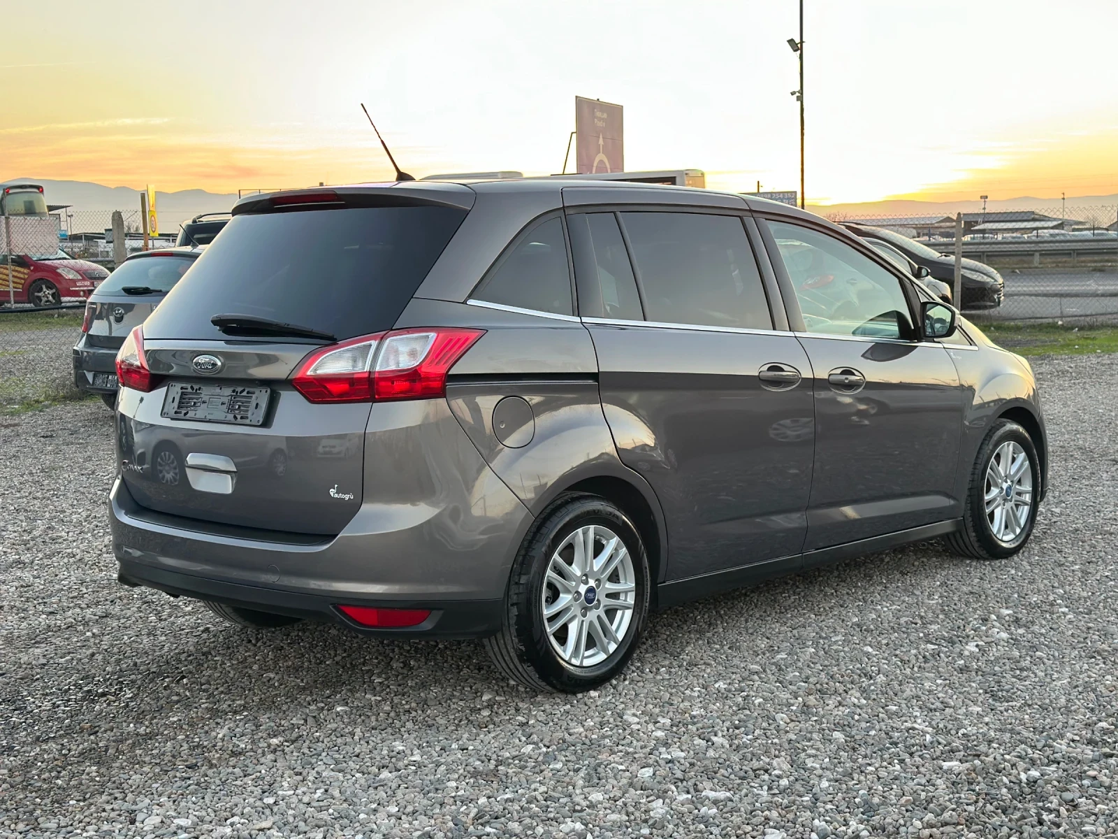 Ford C-max 1.6TDCi* 116кс* 6+ 1м* TITANIUM - изображение 4