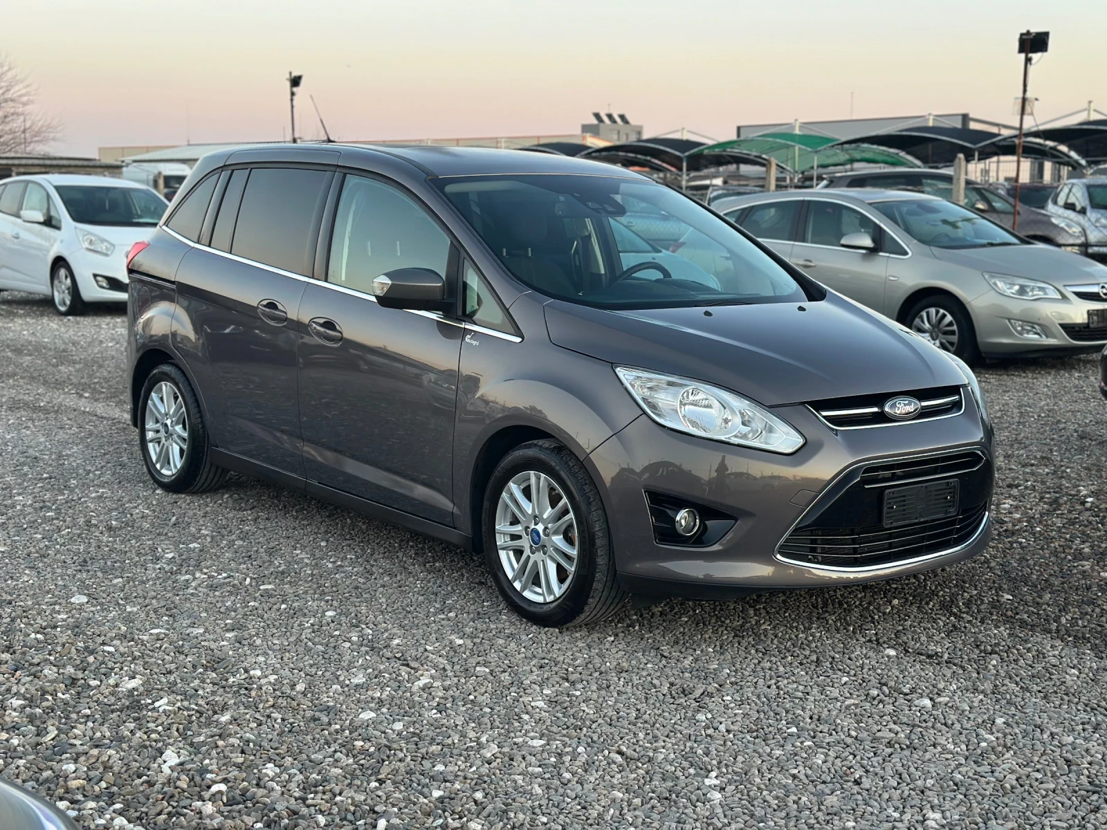 Ford C-max 1.6TDCi* 116кс* 6+ 1м* TITANIUM - изображение 3