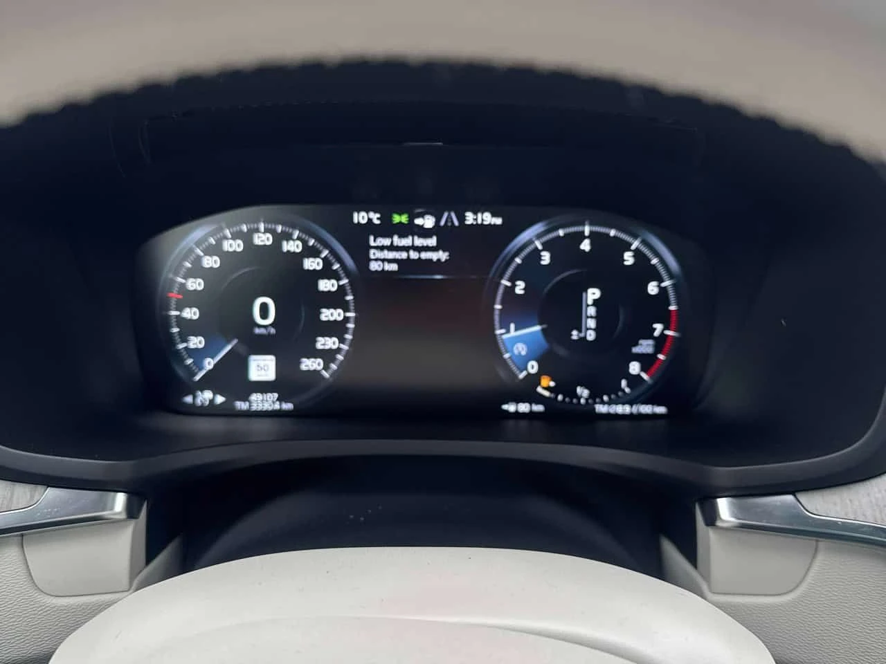 Volvo V60 Cross Country * T5 AWD * 2 КЛЮЧА* ПОДГРЕВ* KEYLESS*  - изображение 8