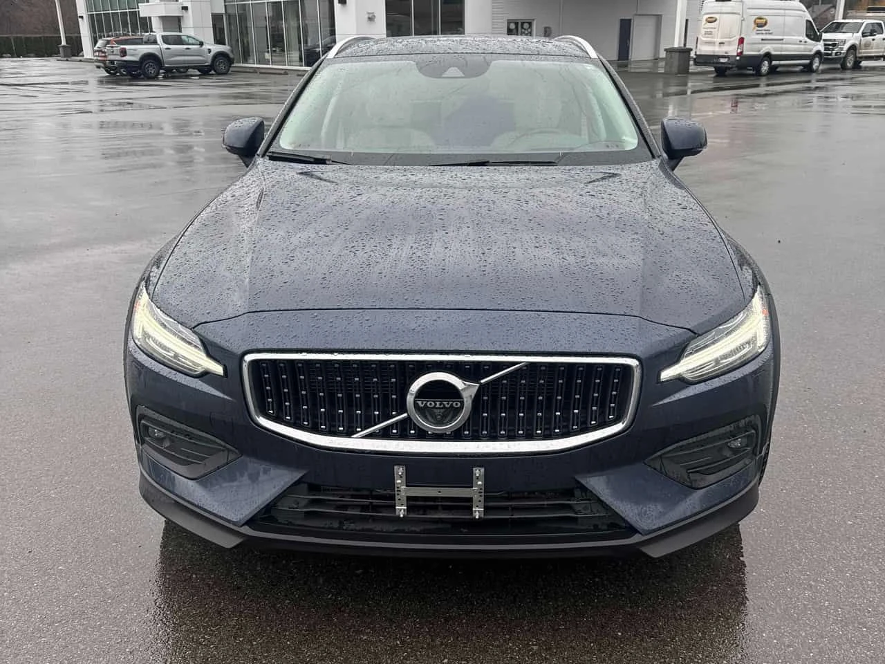 Volvo V60 Cross Country * T5 AWD * 2 КЛЮЧА* ПОДГРЕВ* KEYLESS*  - изображение 6